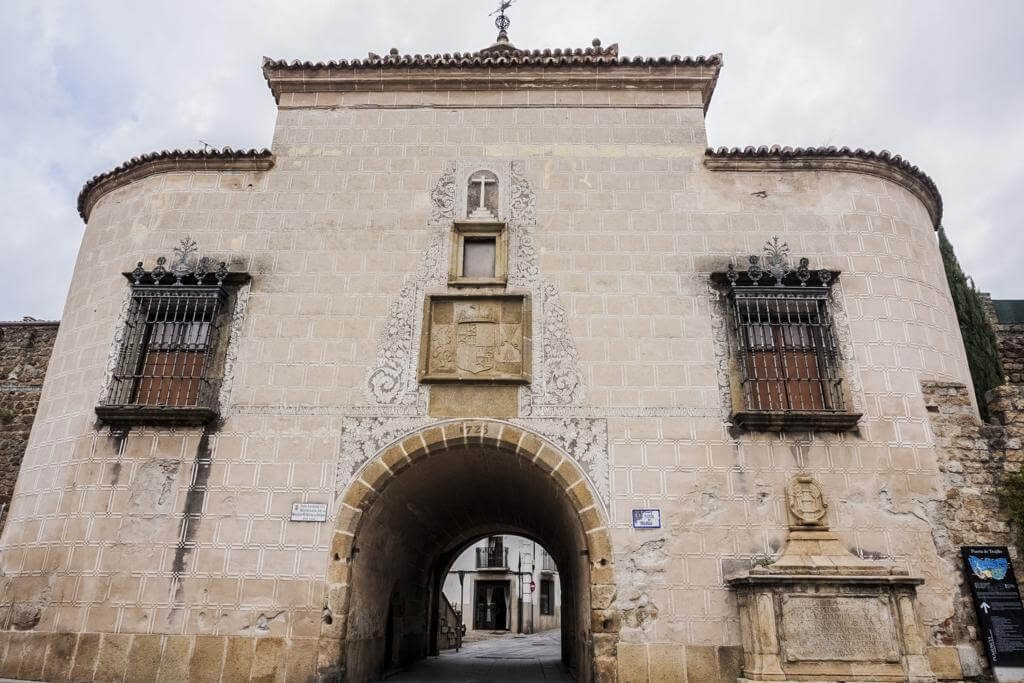 Puerta de Trujillo en Plasencia.