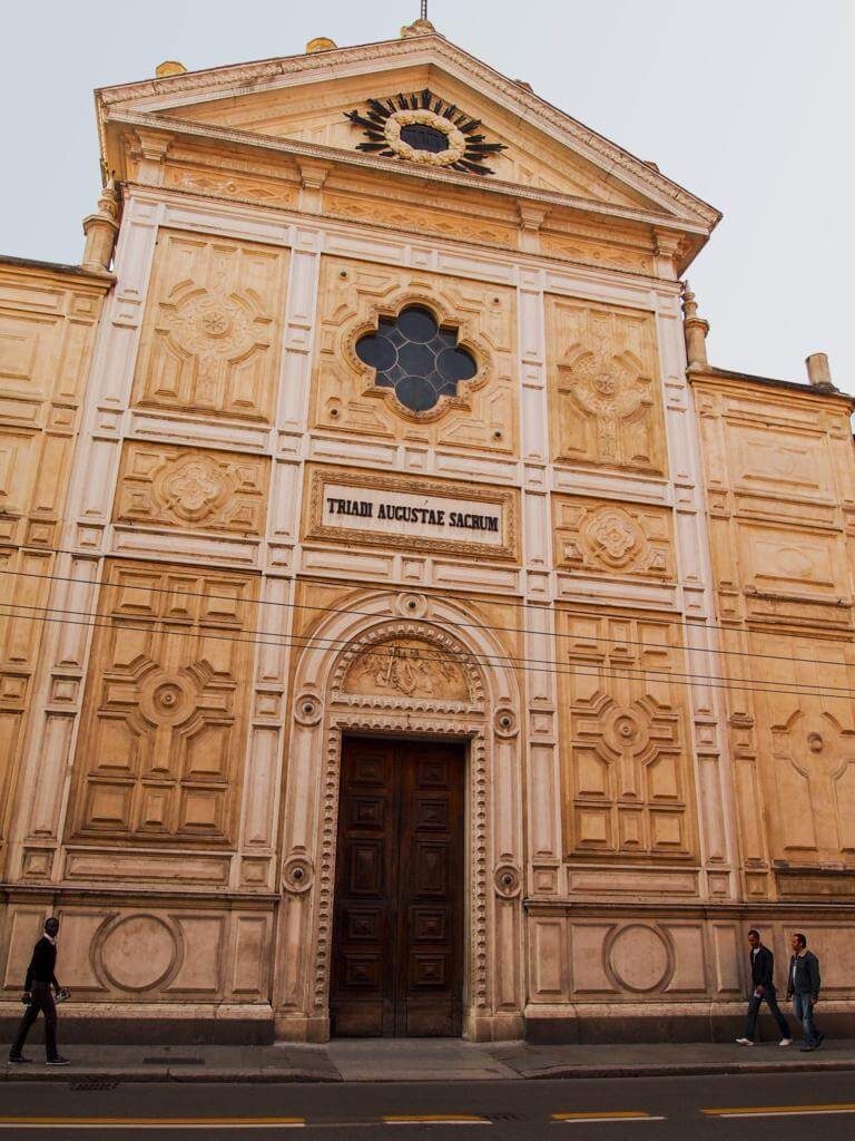 Iglesia de Santa Teresa del Niño Jesús en Parma.