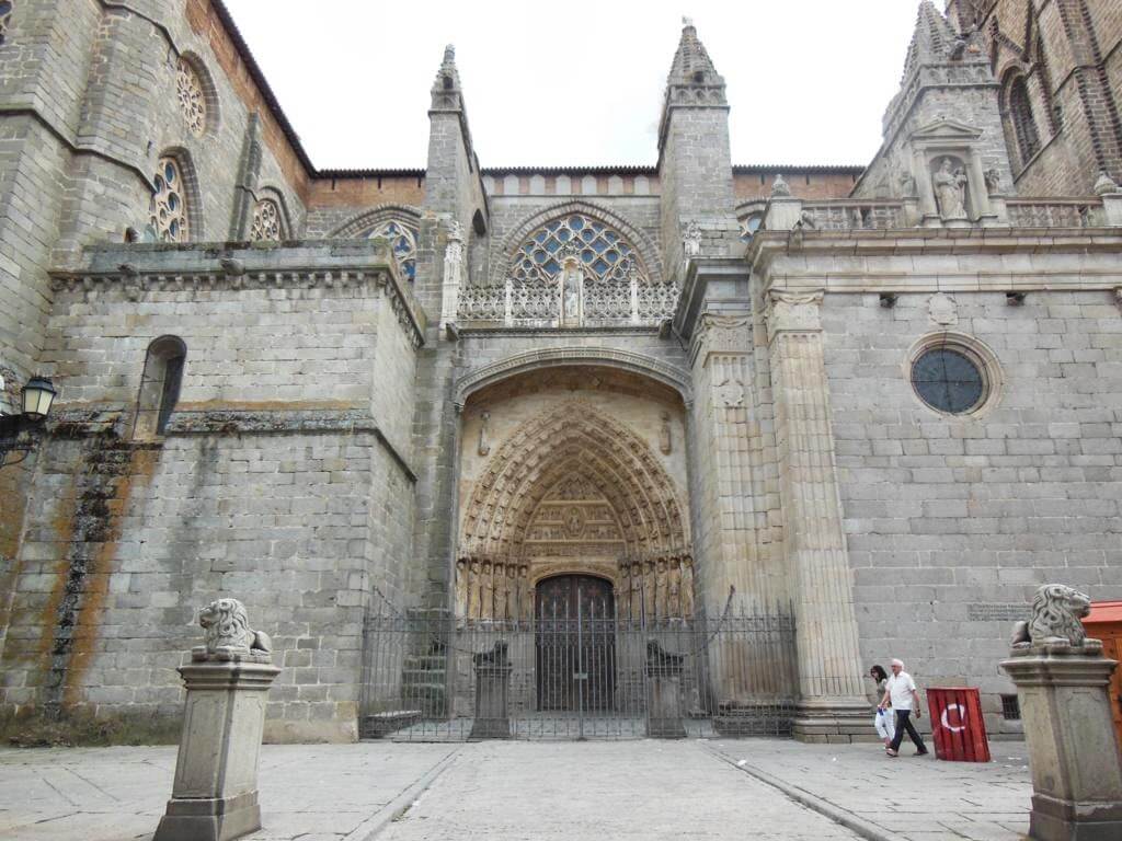 ¿Qué ver en Ávila en un día? La Catedral
