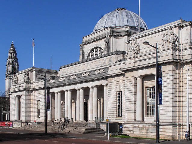 ¿Qué ver en Cardiff en un día? Museo Nacional @Wikimedia