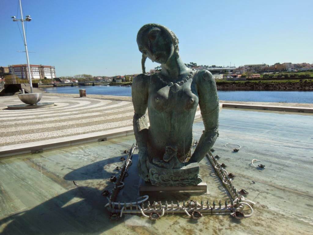 Estatua de la sirena