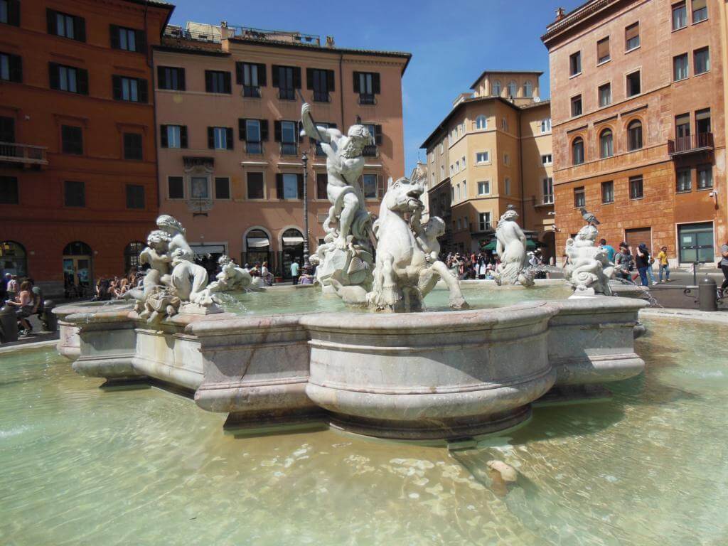 Fontana del Moro en Piazza Navona