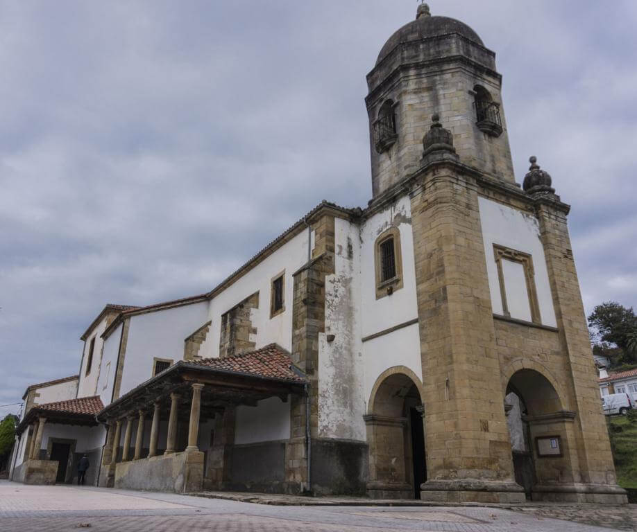 Iglesia de Santa María de Sábada.