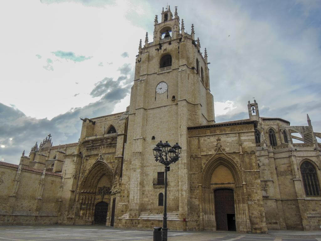 ¿Qué ver en Palencia en un día? La Catedral.