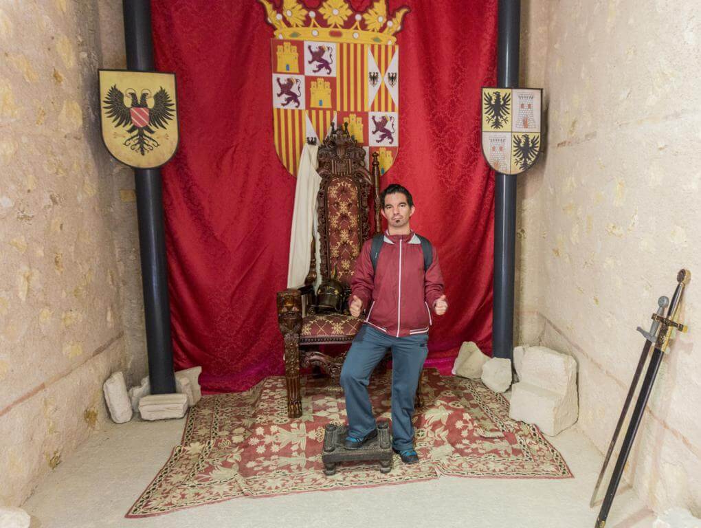 Trono del Castillo de Castalla.