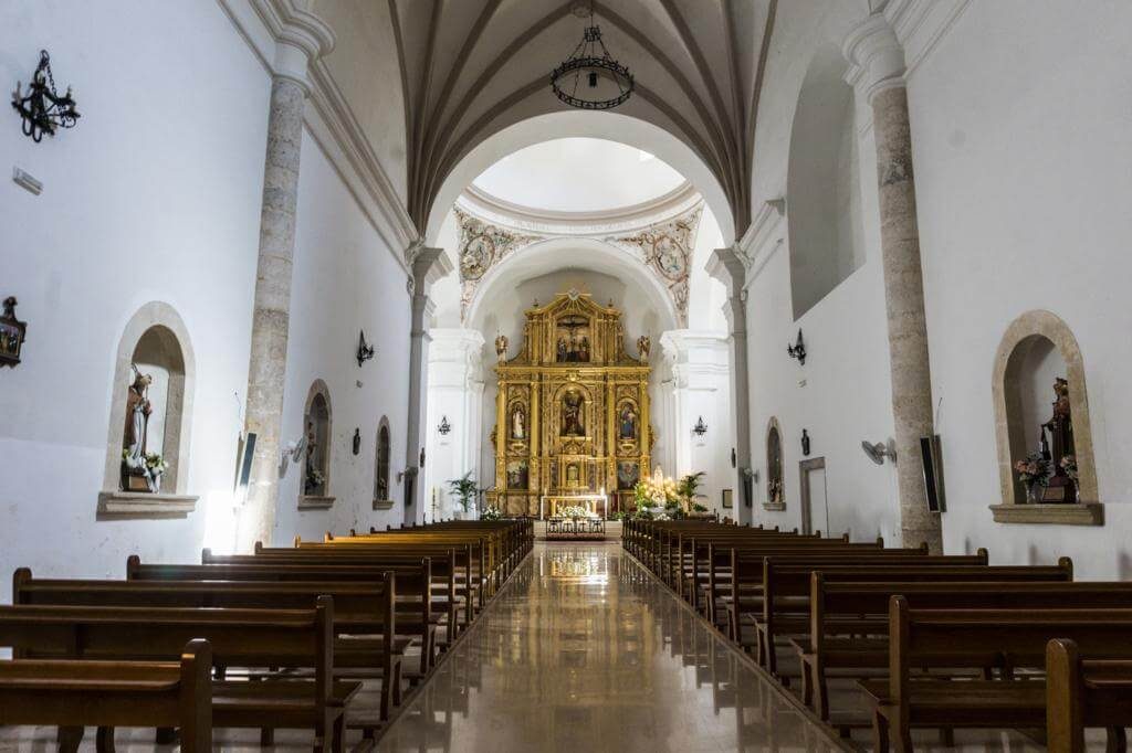 Iglesia de San Andrés en Alcalá del Júcar.