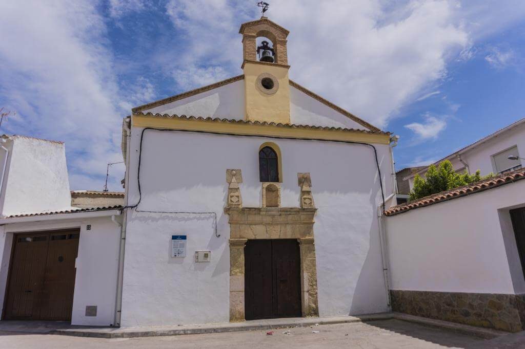 Ermita de San Antón y Santa Lucia.