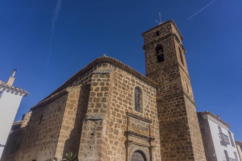  Iglesia parroquial de Santa María de la Asunción en Letur. 