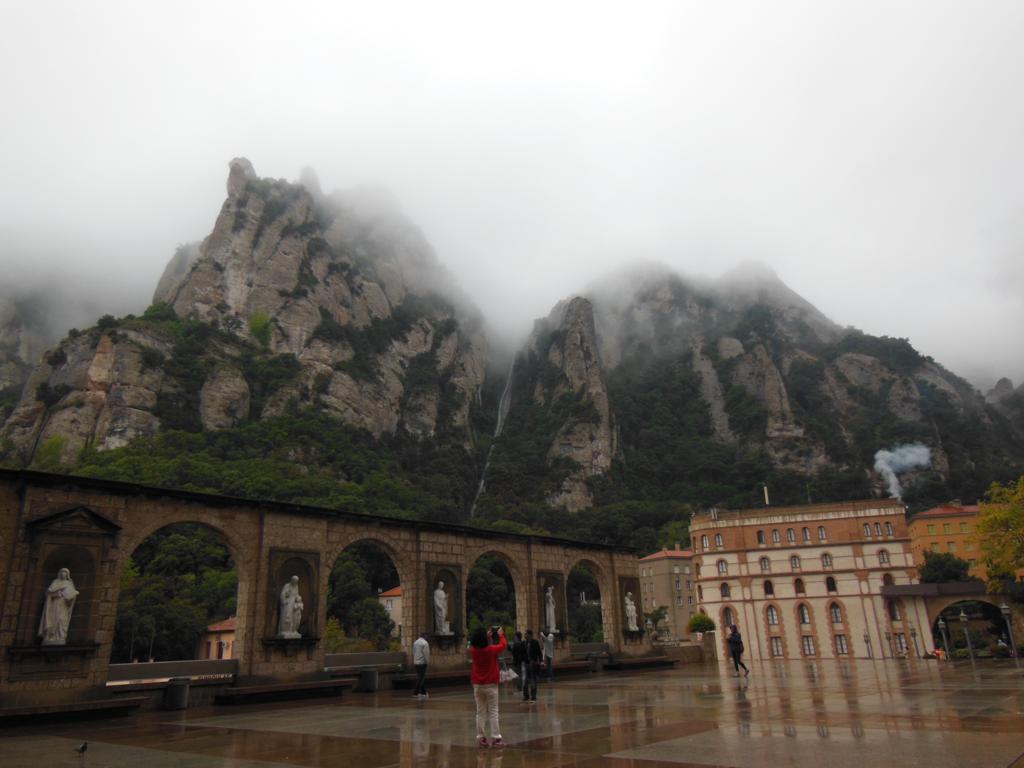 Plaza de la Abadía de Montserrat
