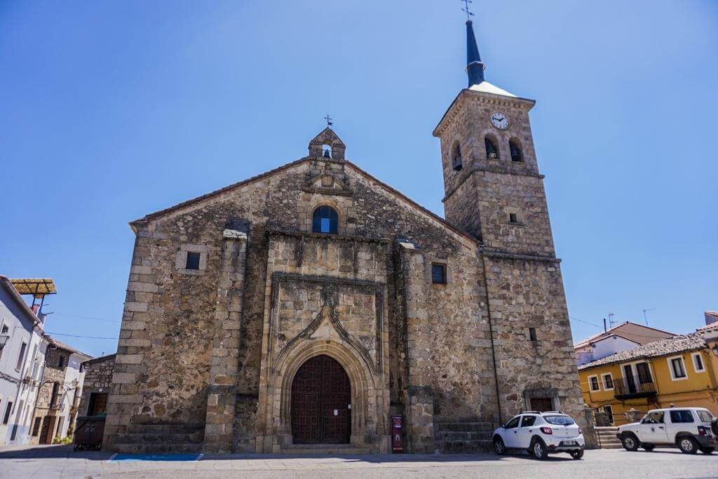 Iglesia Parroquial Santiago Apostol.
