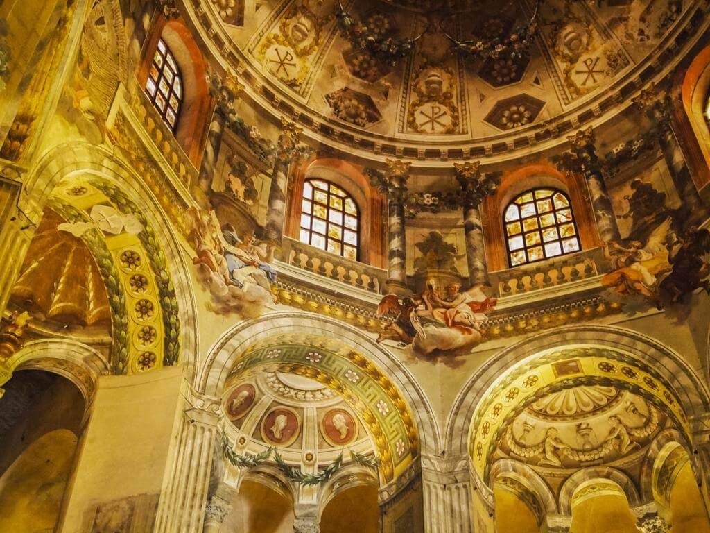 Mosaicos en la Basilica de San Vital en Rávena.