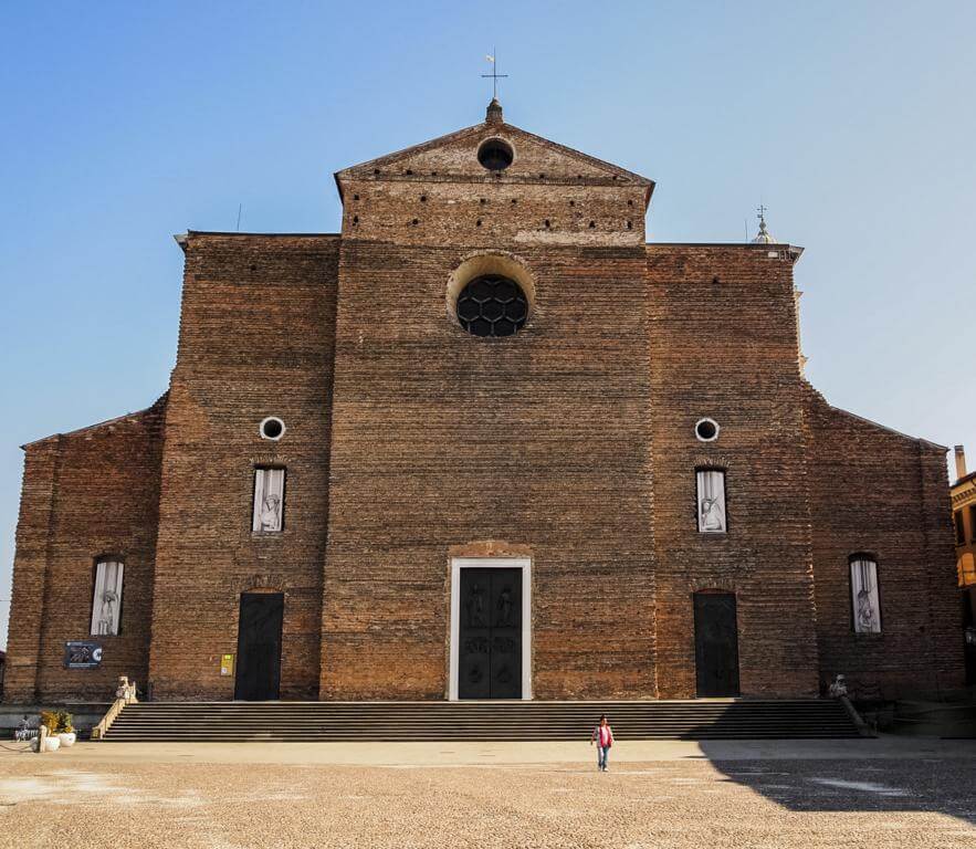 ¿Qué ver en Padua en 1 día? Basílica de Santa Justina.