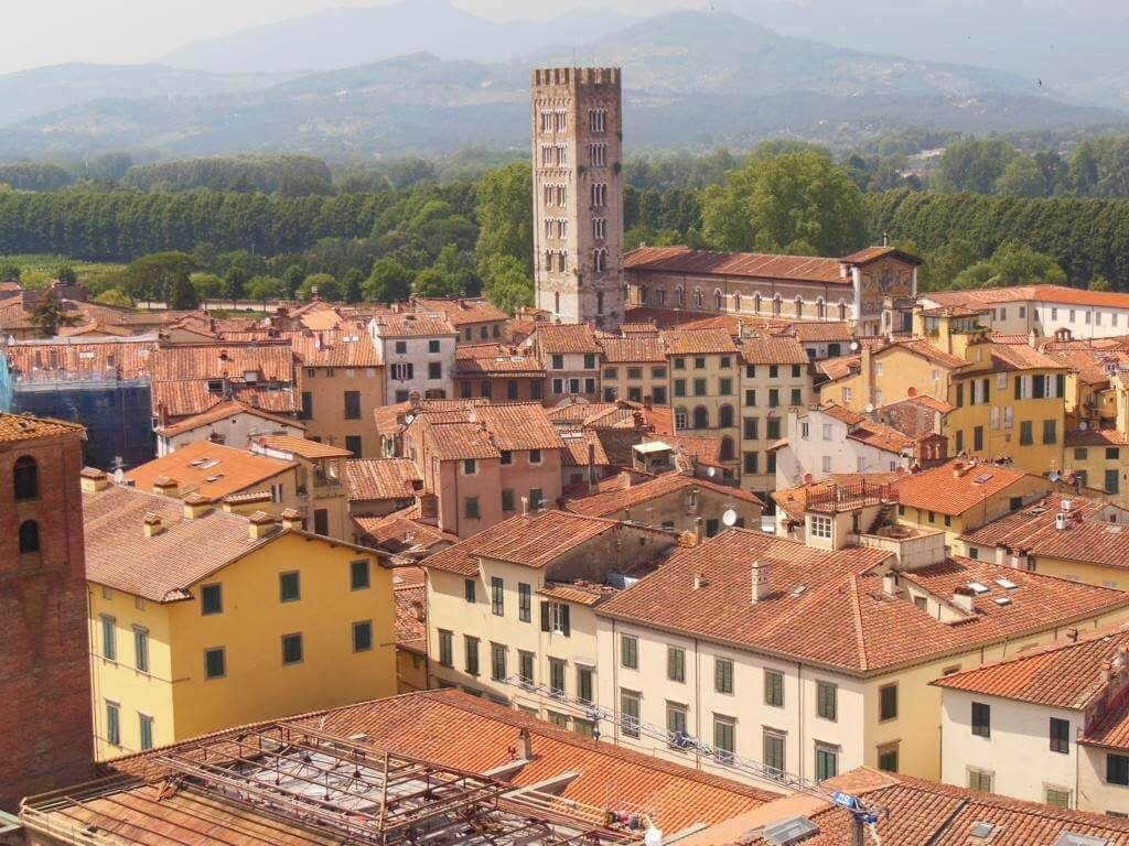 Ciudad de Lucca desde la Torre Guinigi