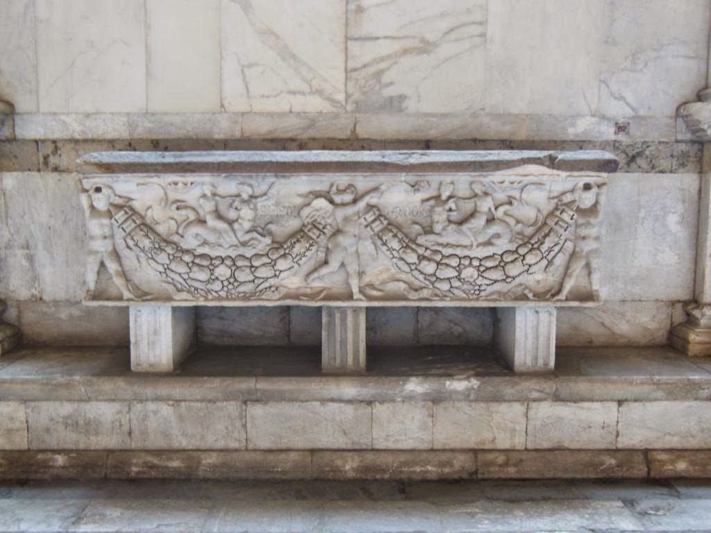 Sarcófago en el Camposanto Monumental de Pisa