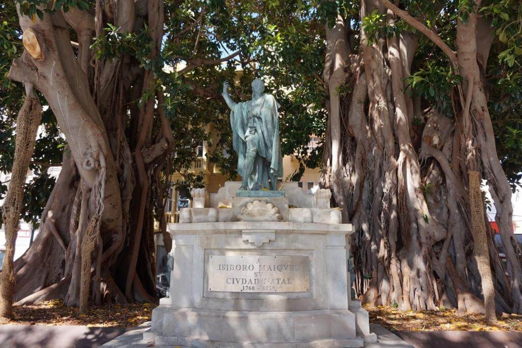 Estatua de Isidoro Máiquez
