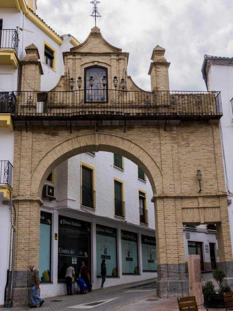 ¿Qué ver en Antequera? Arco de Nazareno.