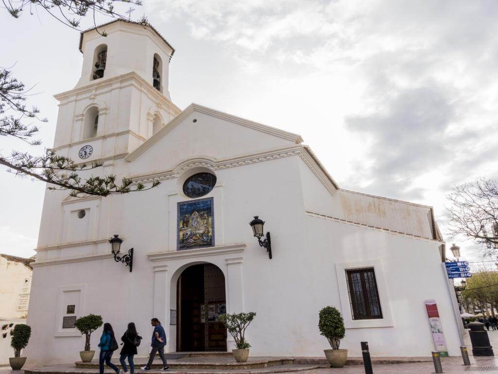 ¿Qué ver en Nerja? Iglesia de El Salvador.