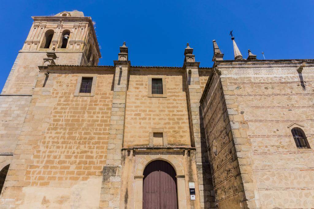 ¿Qué ver en Jerez de los Caballeros? Iglesia de Santa María de la Encarnación.